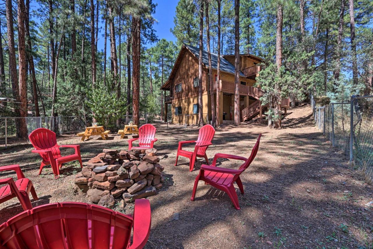 Strawberry Cabin With 2-Story Deck Dogs Welcome! Pine エクステリア 写真